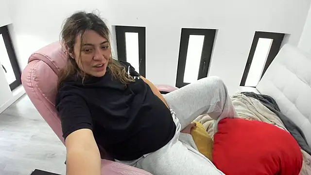 Pokazy przed kamerką – Dyana_Kaylinn