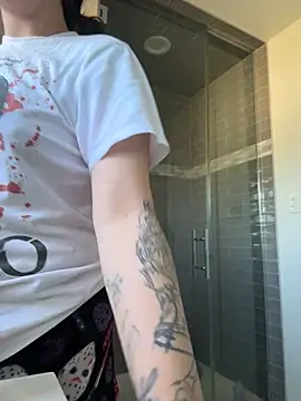 Chat +18 de BrattyKiller ao vivo