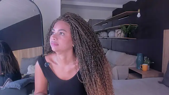 nayah__'s Webcam Show