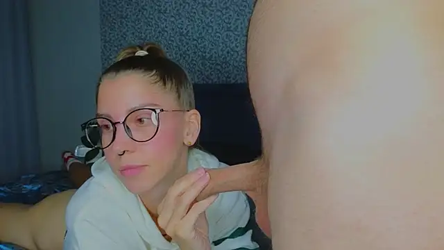 Kristi_Wolf: вебкам-шоу
