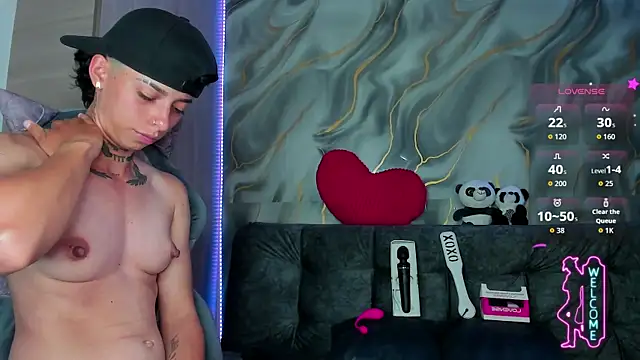 Chat XXX ao vivo de AmberAdams_
