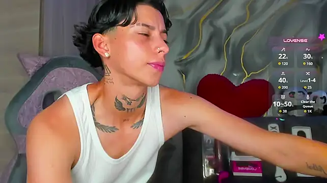 AmberAdams_ 现场XXX聊天