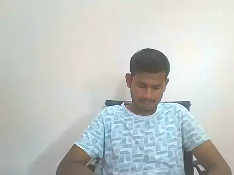 Dusky_Aditya 在線直播表演