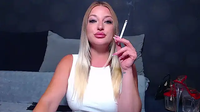 GodessJulia Chat XXX in diretta