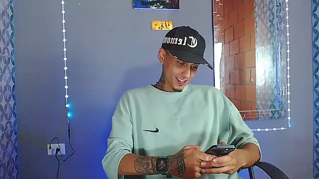 Liam_lee Adlı Modelin Web Kamerası Şovu