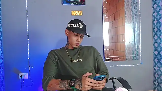 Liam_lee's Webcam Show
