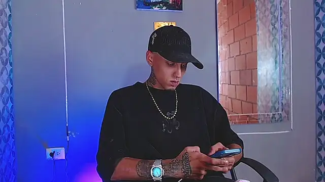 Liam_lee Adlı Modelin Web Kamerası Şovu