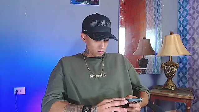 Liam_lee 在線直播表演