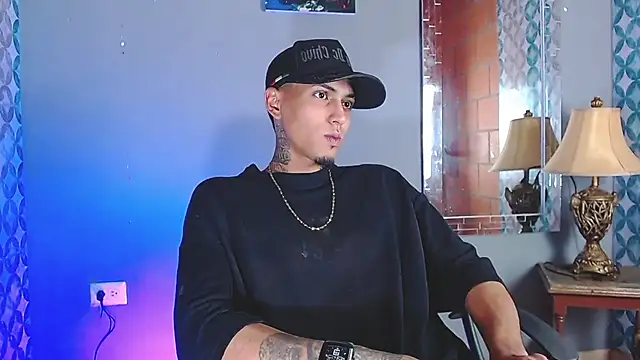 Liam_lee Adlı Modelin Web Kamerası Şovu