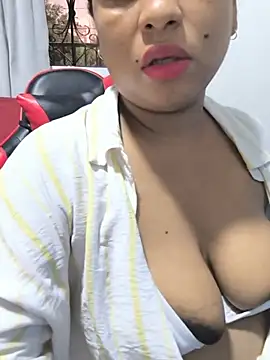 Chat +18 de Francesca_ferrari ao vivo