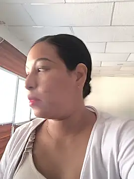 Francesca_ferrari Pertunjukan Webcam