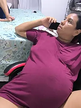Francesca_ferrari webkamerás műsora