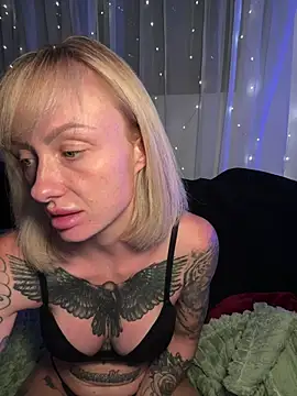 haileyhope_ Adlı Modelin Canlı XXX Sohbeti