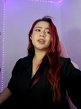 Scarlet_garnet's Webcam Show