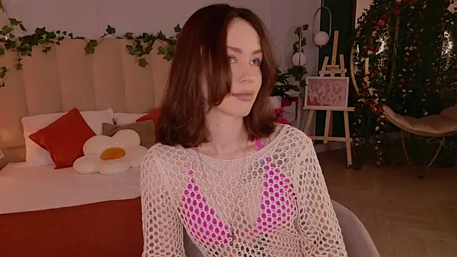 Meow_Nancy Adlı Modelin Canlı XXX Sohbeti