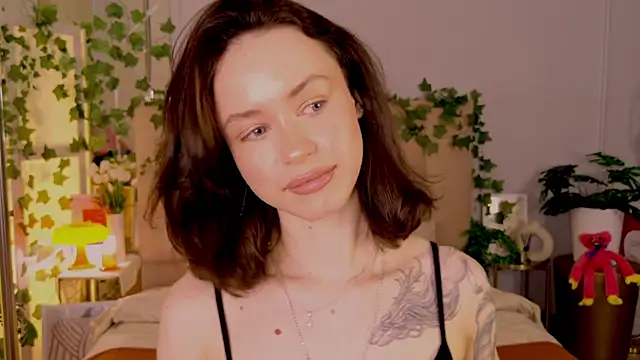 Meow_Nancy Chat XXX in diretta