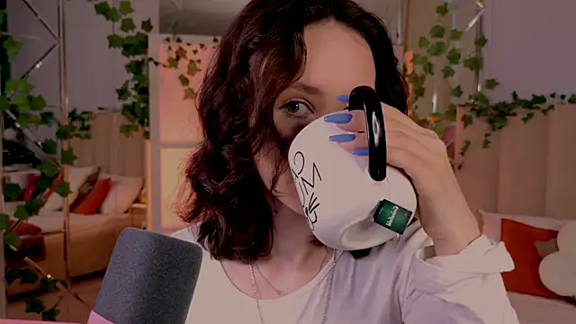 Meow_Nancy: вебкам-шоу