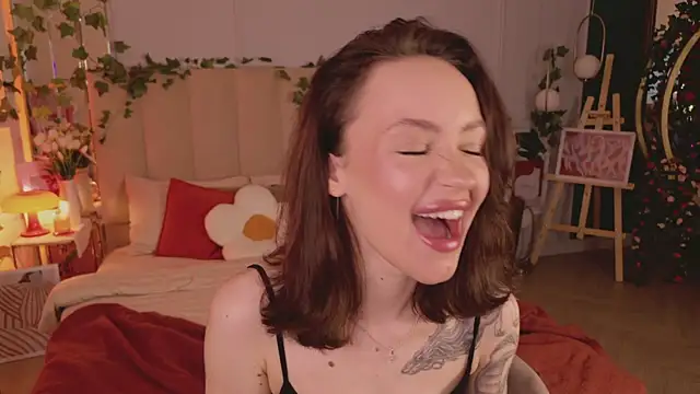 Meow_Nancy Adlı Modelin Web Kamerası Şovu