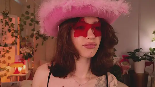 Meow_Nancy Adlı Modelin Web Kamerası Şovu