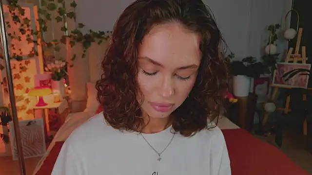 Meow_Nancy Chat XXX in diretta