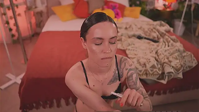Meow_Nancy élő XXX-chatje