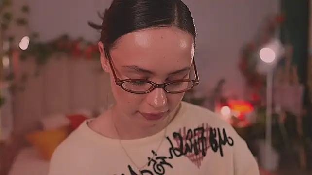 Meow_NancyのライブXXX  チャット