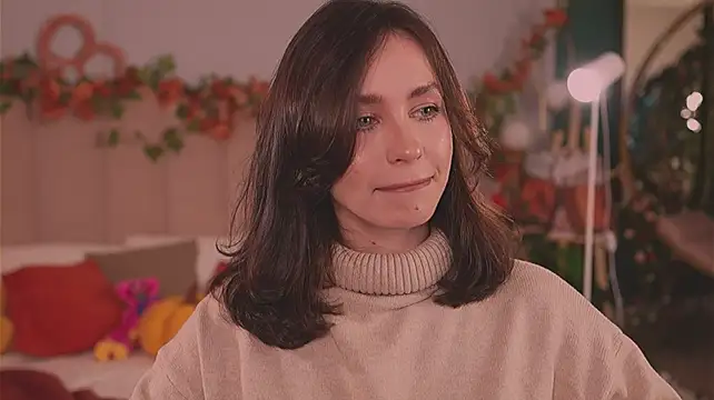 Meow_Nancy Adlı Modelin Canlı XXX Sohbeti