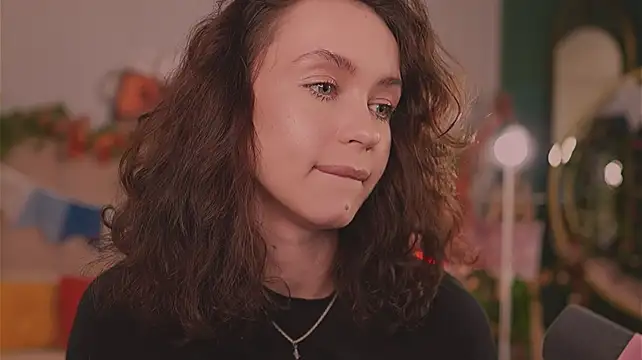 Meow_Nancy élő XXX-chatje