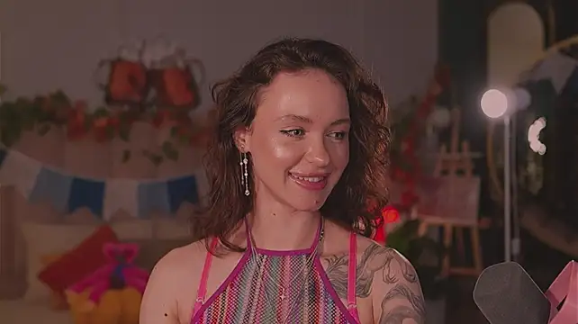 دردشة Meow_Nancy الجنسية المباشرة