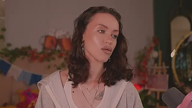 XXX chat uživo modela Meow_Nancy