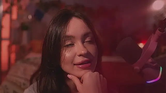 Czat XXX na żywo – Meow_Nancy