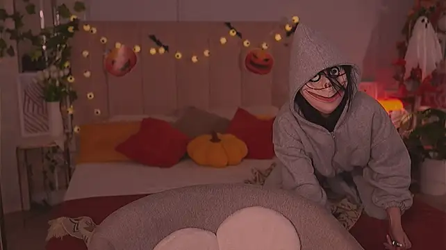 Meow_Nancy webkamerás műsora