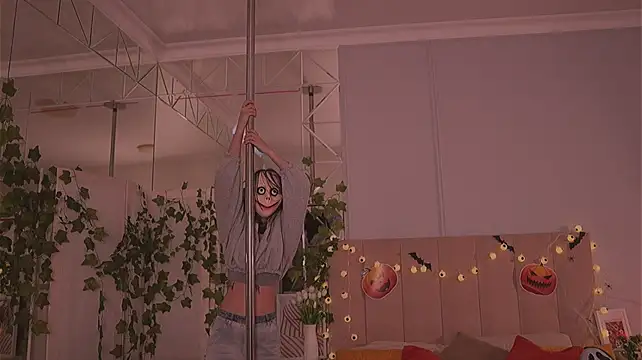 Meow_Nancy's Webcam Show
