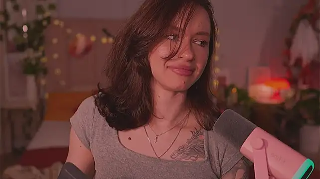 Meow_Nancy webcam show