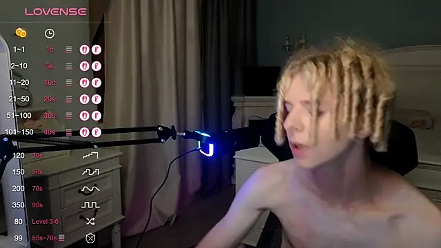 Kudi_Minnt Pertunjukan Webcam