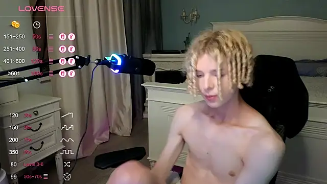 Kudi_Minnt Webcamshow