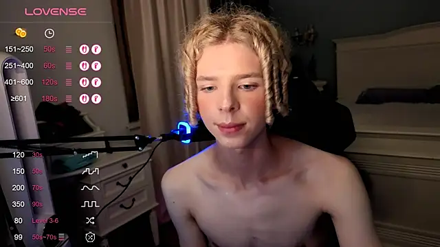 Kudi_Minnt Webcamshow