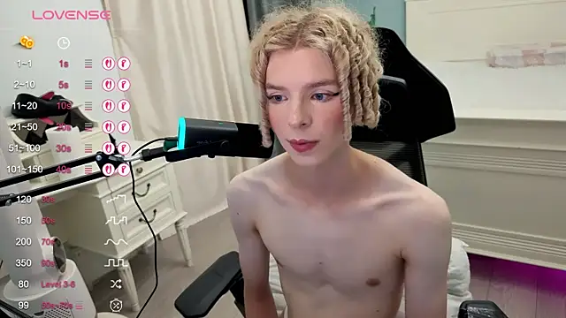 Kudi_Minnt Webcam-Show