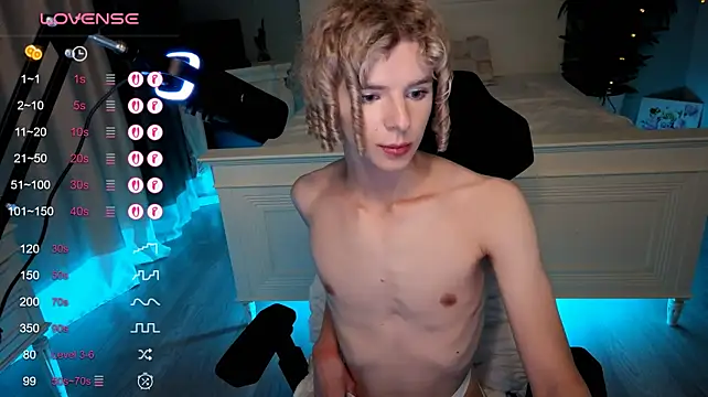 Kudi_Minnt Webcamshow