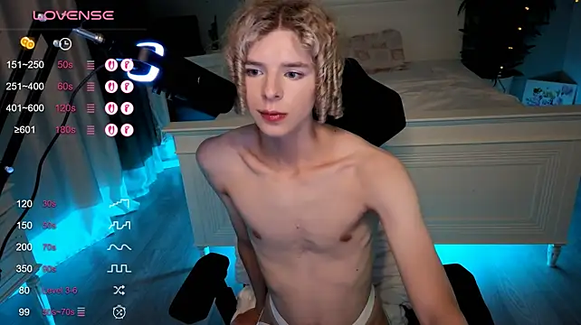 Kudi_Minnt webcam show