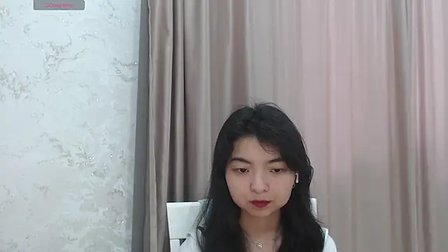 Shy_Kira Chat XXX live