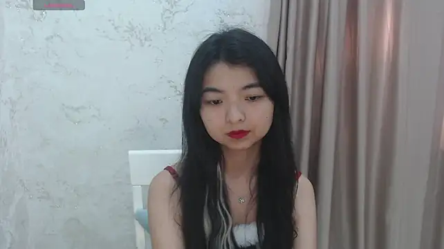 Chat XXX ao vivo de Shy_Kira