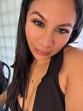 Sofia_Convers Adlı Modelin Canlı XXX Sohbeti