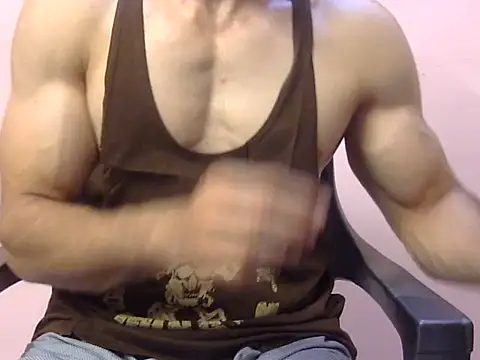 Show modela heman_2 na web-kameri