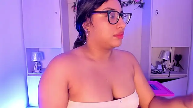 Chat XXX en directo de CANDYGABYY