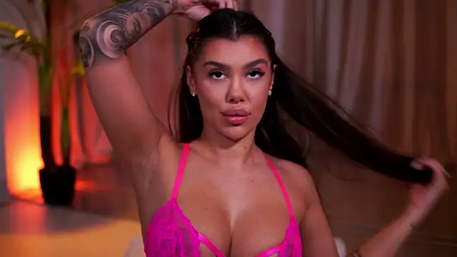 NatyDesiree 在線直播表演