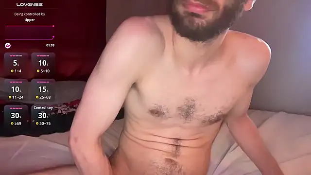 pantslesstraveler_plt Шоу с уебкамера