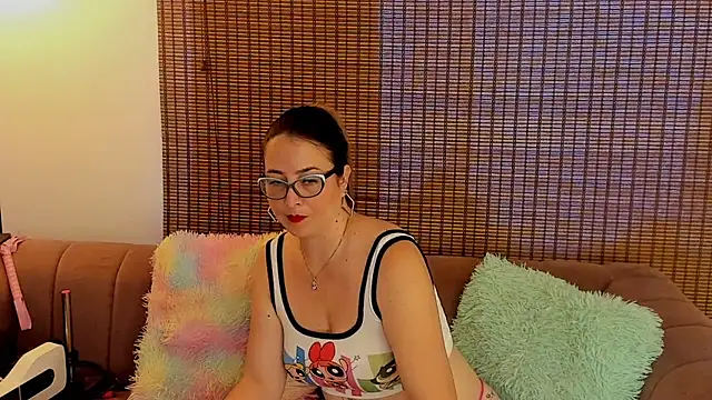 ariana_cross' Live XXX Chat