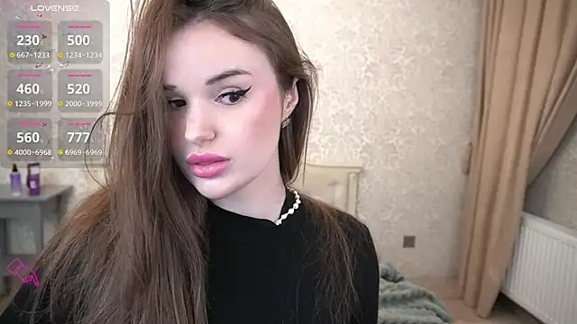 CrystalBlissi's Live XXX Chat