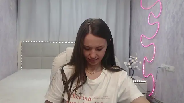 KaraCriegs' Live XXX Chat